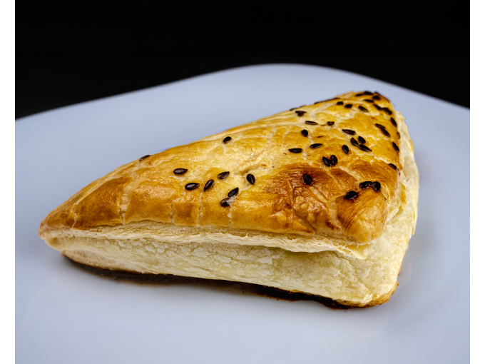 Folhado de Apresuntado e Queijo 1,4 Kg