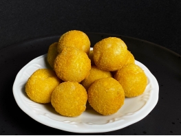 Bolinha de Queijo Coquetel - Pré frito - 1,0 kg